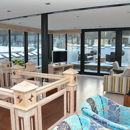 Tusculum In Villa *