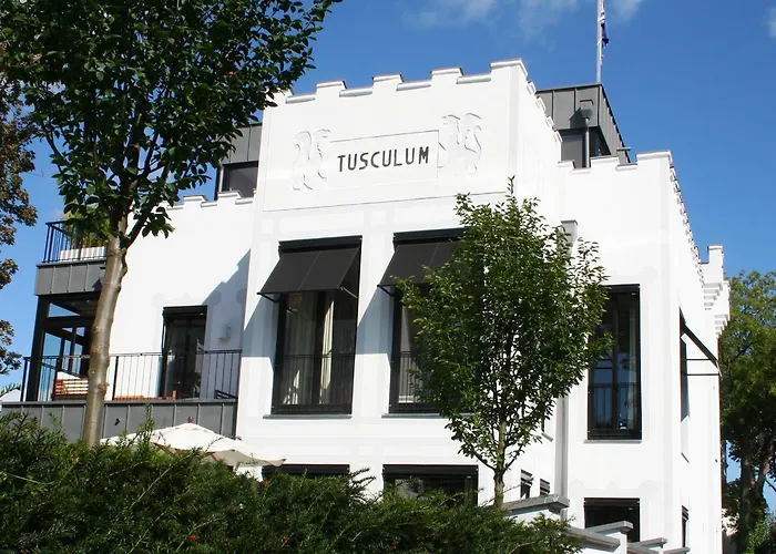 Tusculum In Villa *
